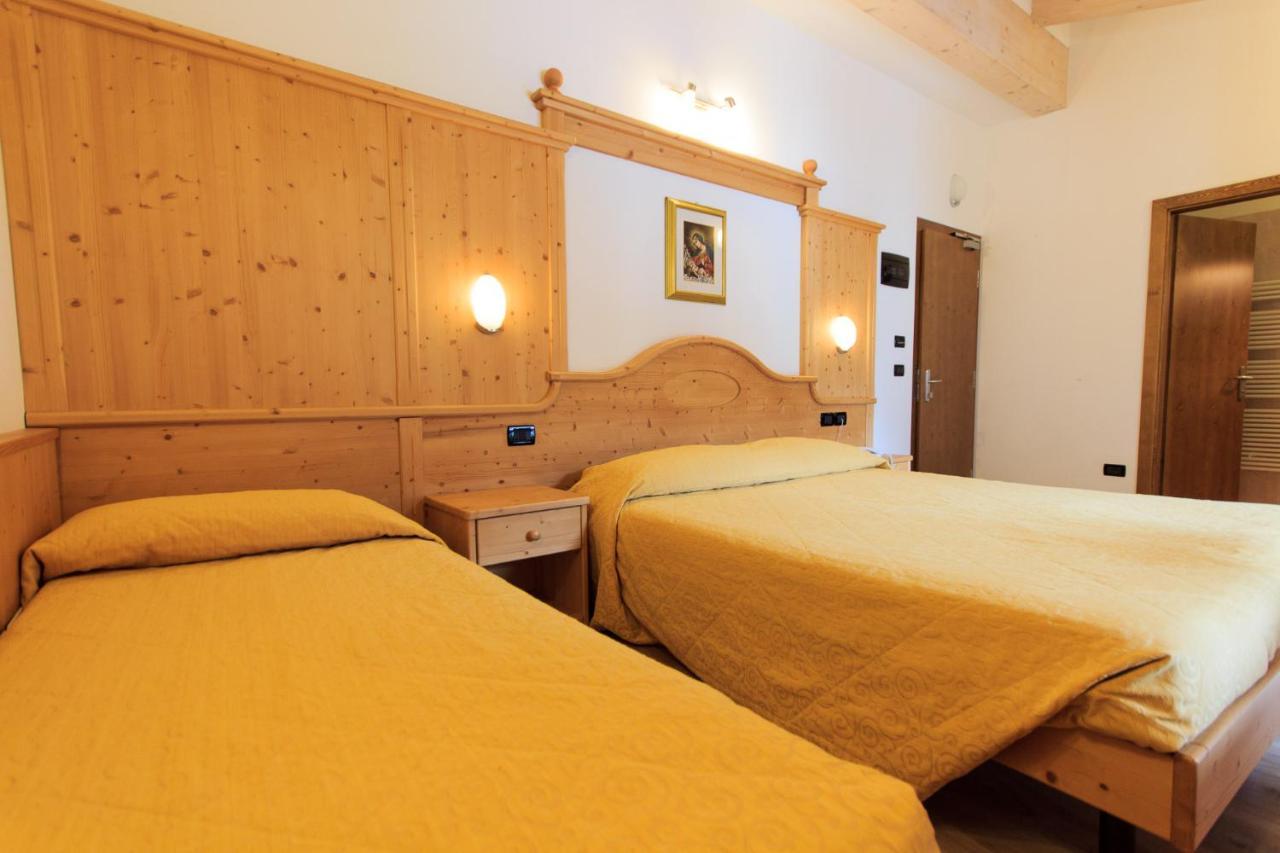 Hotel Majorka Andalo Extérieur photo