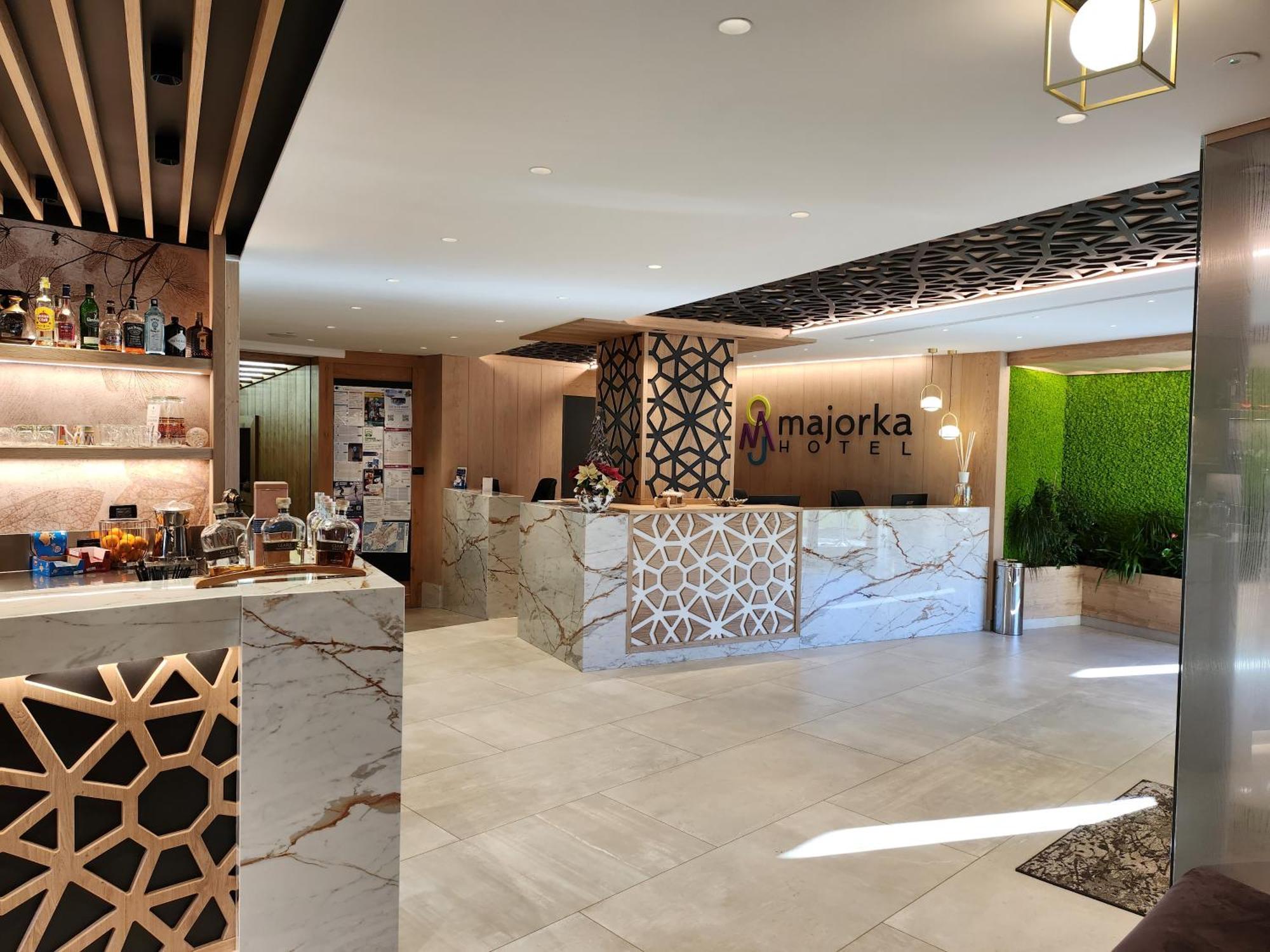 Hotel Majorka Andalo Extérieur photo