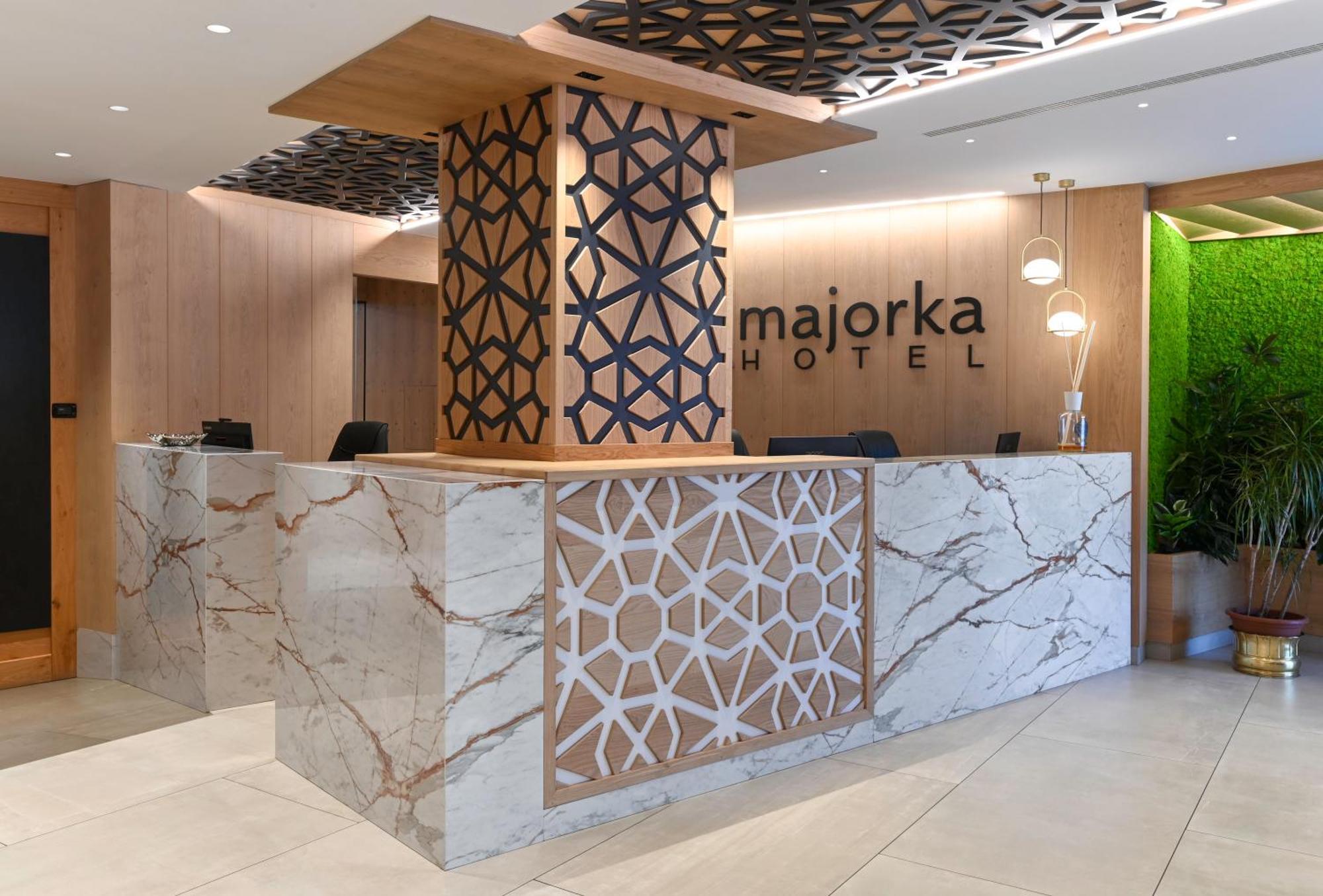 Hotel Majorka Andalo Extérieur photo
