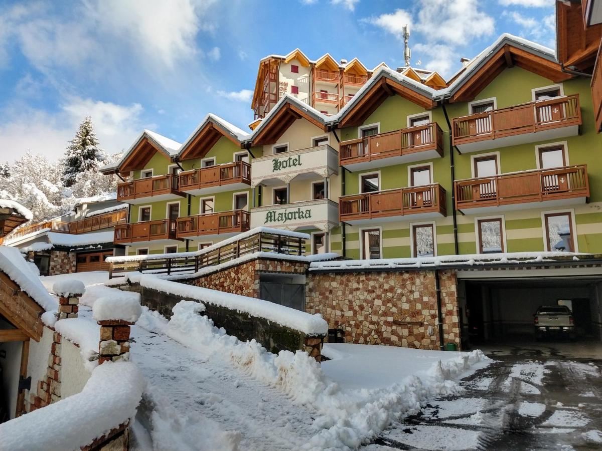 Hotel Majorka Andalo Extérieur photo